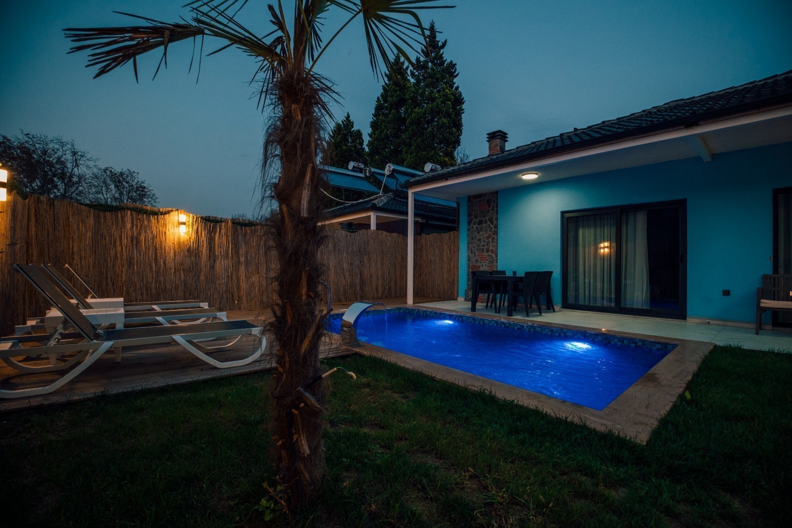Villa 1